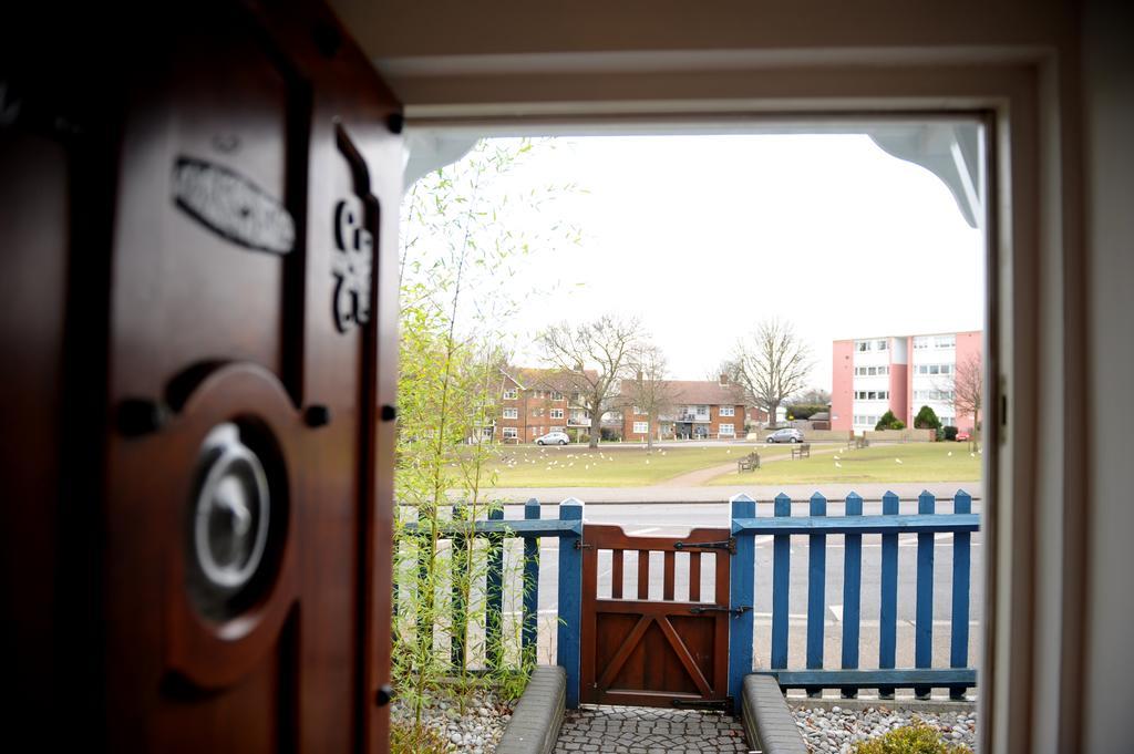 The Greyhound Cottage Chigwell Zewnętrze zdjęcie