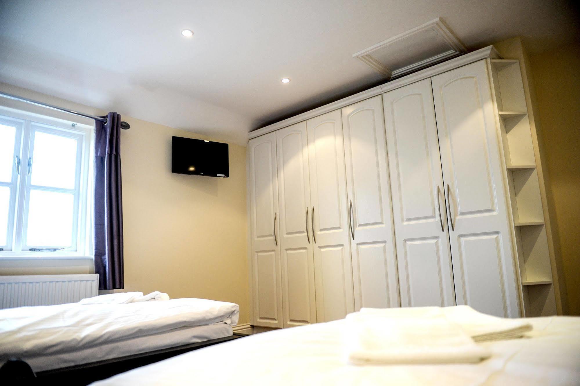 The Greyhound Cottage Chigwell Zewnętrze zdjęcie